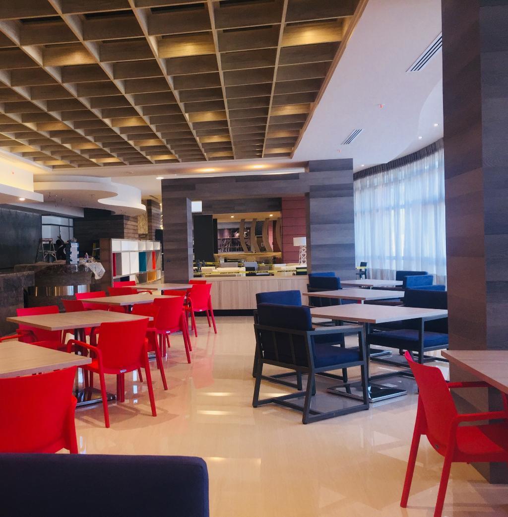 Hilton Garden Inn Leon Poliforum Екстер'єр фото